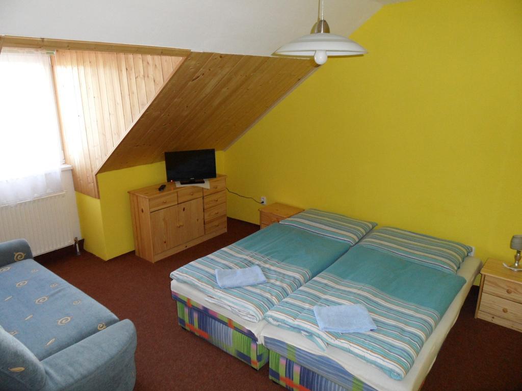 Penzion Skalicek Kunžak 部屋 写真